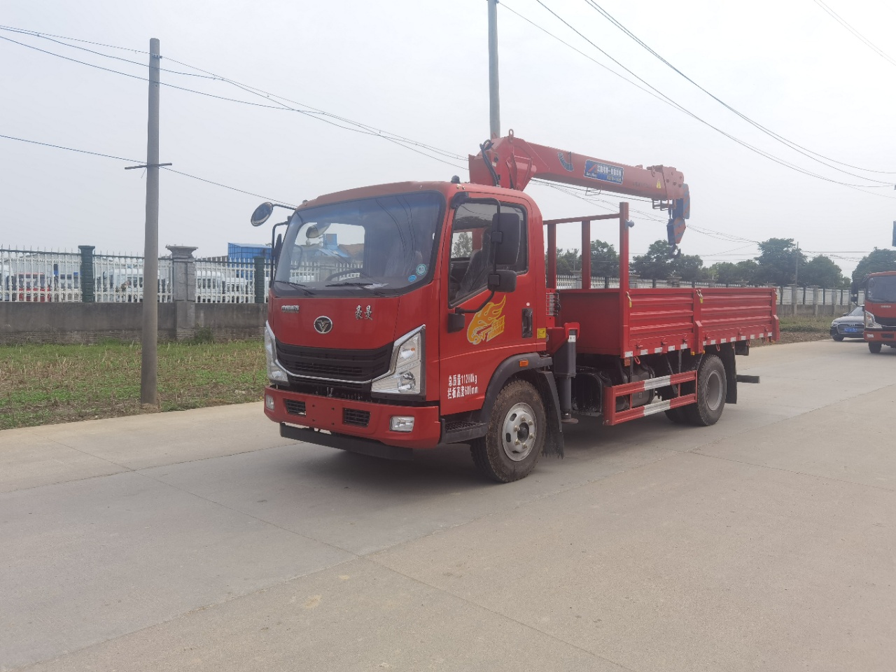 重汽豪曼3280(國六)隨車吊
